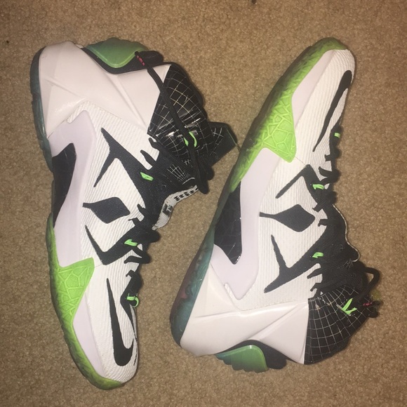 Authentic Lebrun 12 all star - Picture 4 of 4